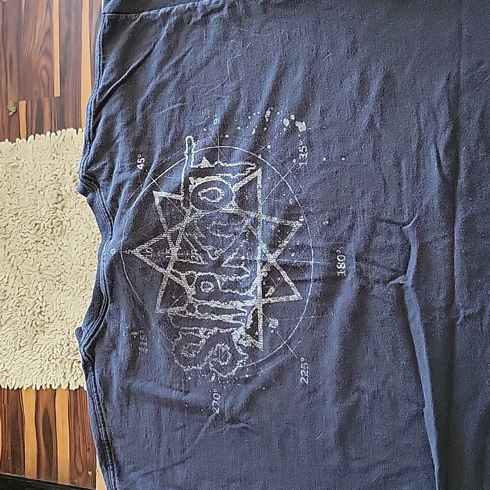 Band tee - Picture 2 of 2